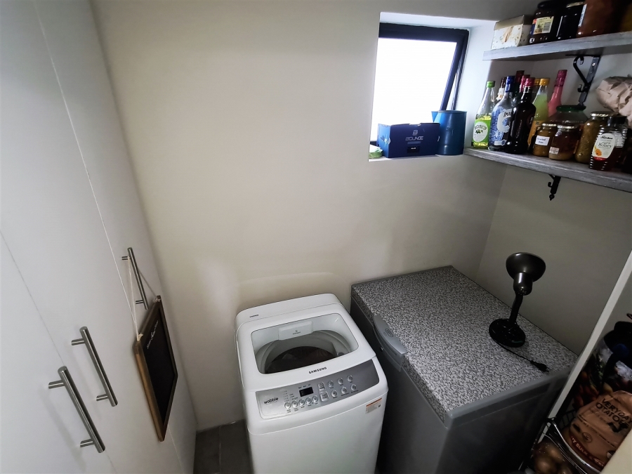 5 Bedroom Property for Sale in Dana Bay Western Cape